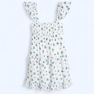 WeWoreWhat Floral Ruffle Dress🤍